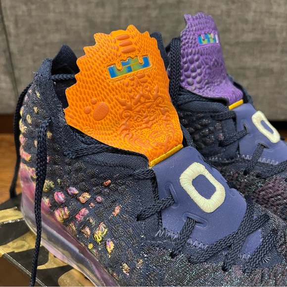 🎉Nike LaBron XVII AS (Monster) size 8.5 - Picture 4 of 7